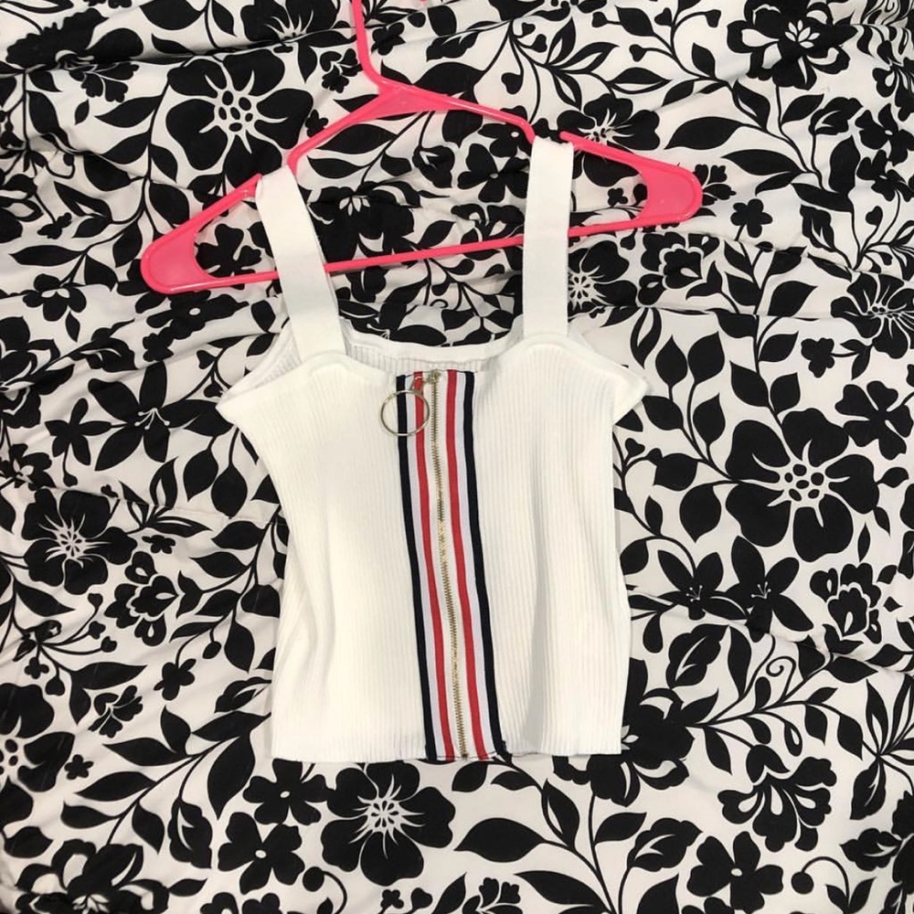 Cute top!